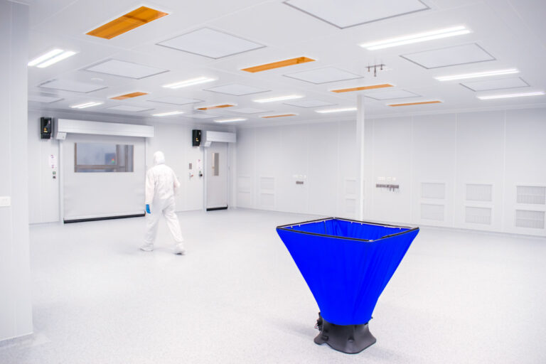 Lab Environment Iso 5 What is an ISO 5 cleanroom? Standards, requirements and typical ...
